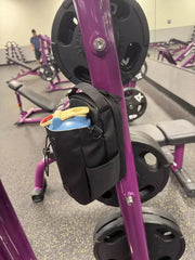 Magnetic Gym water bottle Bag Large Capacity , Carrier Bag With Phone Pocket Portable