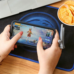 Anti-dirty Hand Finger Chopsticks Phone Clip Snacks